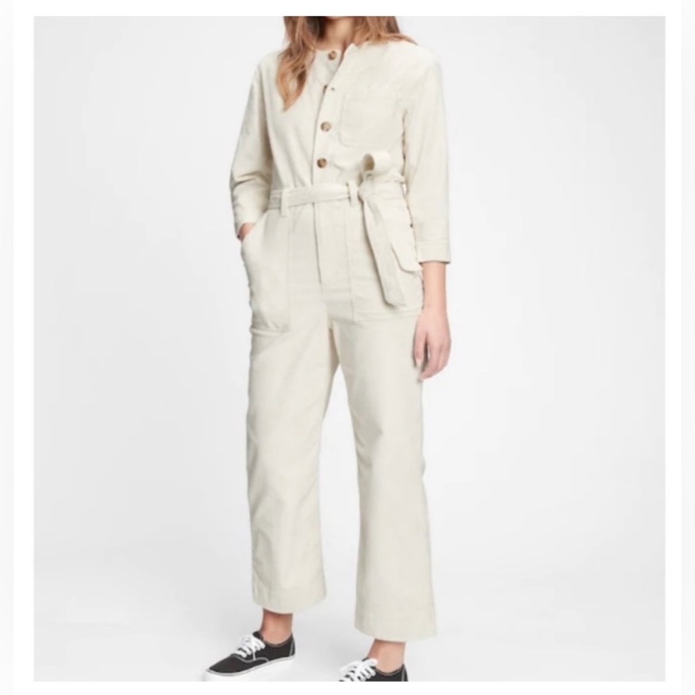 Gap Beige Ivory Corduroy Button Front Belted Jumpsuit - Size 4